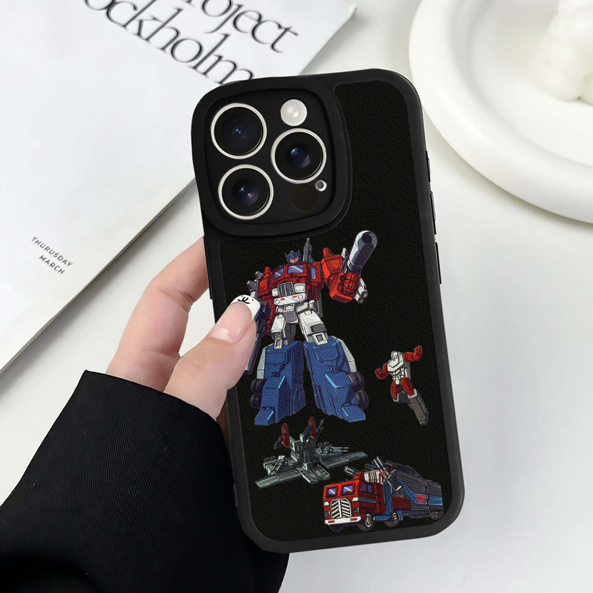 （画像用）  【iPhone 16シリーズ対応】シリコンスマホケース（レザー調） 材質：シリコン